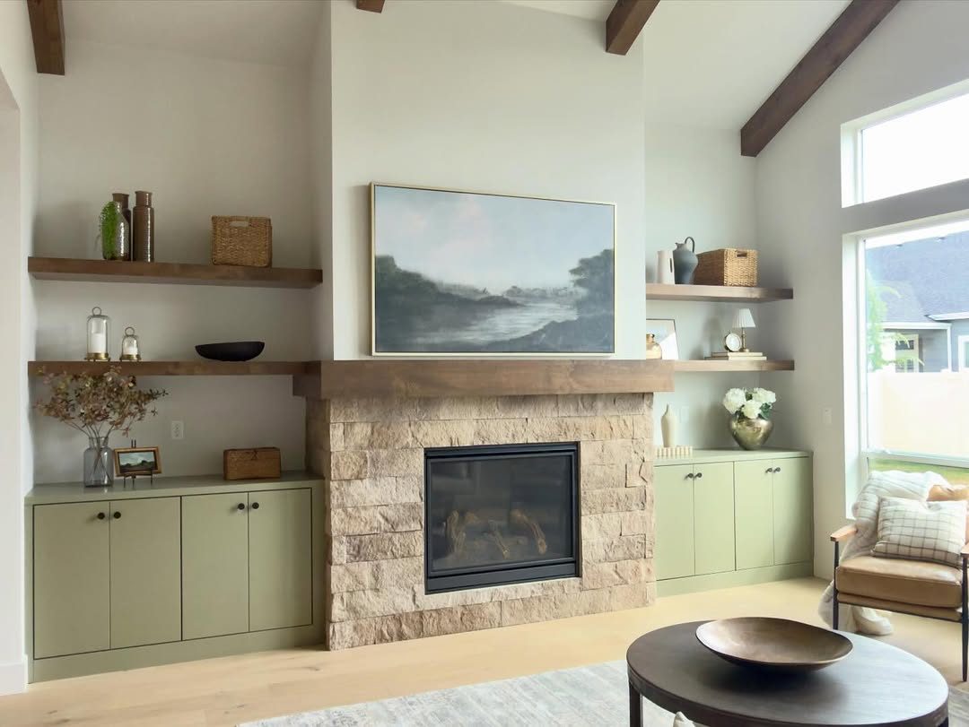 Custom laundry room organization